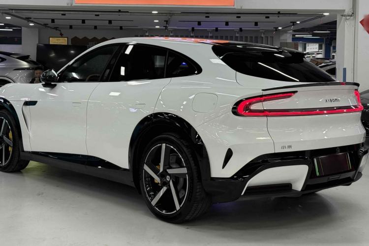 Used Xiaomi Auto YU7 2025 Ultra-Long Range High-Performance All-Wheel-Drive Max Edition
