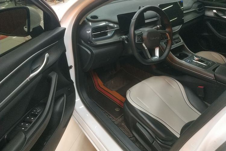 Used BYD Destroyer 05 2024 HONOR Edition DM-i 55KM Luxury Model
