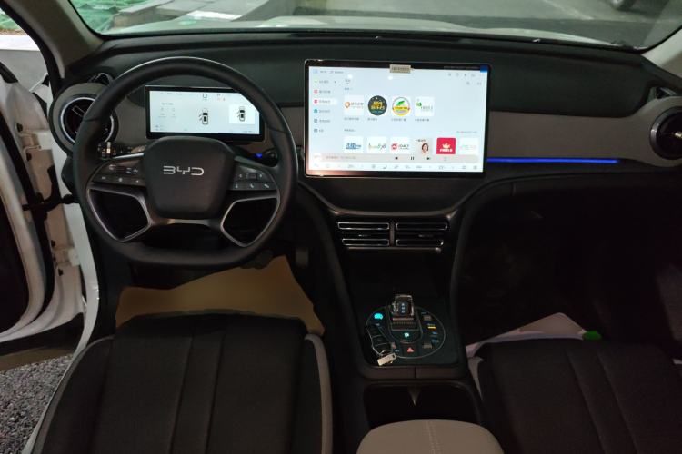 Used BYD Sealion 05 DM-i 2025 DM-i Smart Drive 115KM Flagship Model
