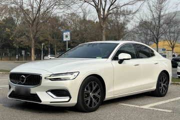 Used Volvo S60 2023 B4 Zhiyi Luxury Edition
