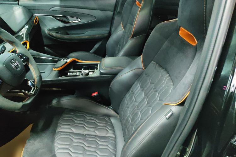 Used Changan UNI-T 2022 2.0T Sport Edition Flagship Version
