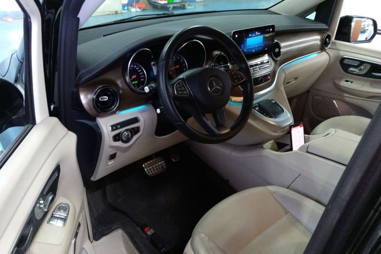 Used Mercedes-Benz V-Class 2020 V 260 L Long-wheelbase Luxury Edition
