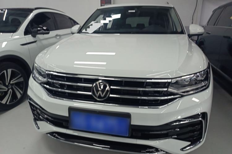 Used Volkswagen Tiguan L 2024 330TSI Automatic Two-Wheel Drive R-Line Enhanced Edition
