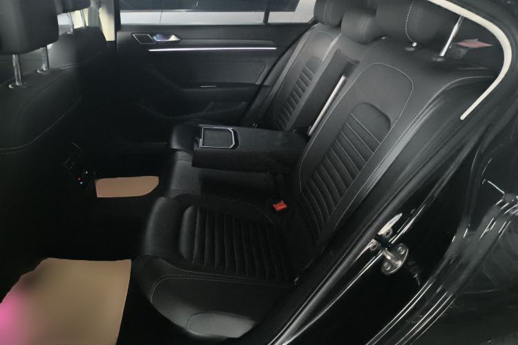 Used Volkswagen Magotan 2020 330TSI DSG Leading Model
