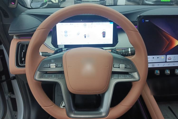 Used BYD Song L EV 2025 Intelligent Driving Version 662 km LiDAR Excellence Edition
