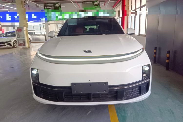 Used Li Auto L7 2023 Max model
