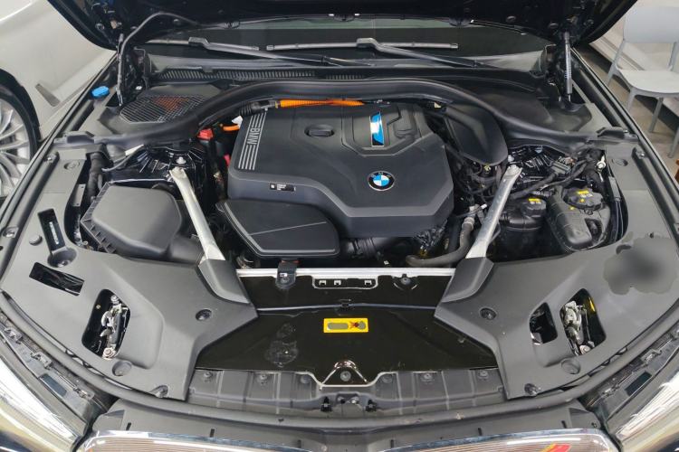 Used BMW 5 Series New Energy 2022 535Le M Sport Package
