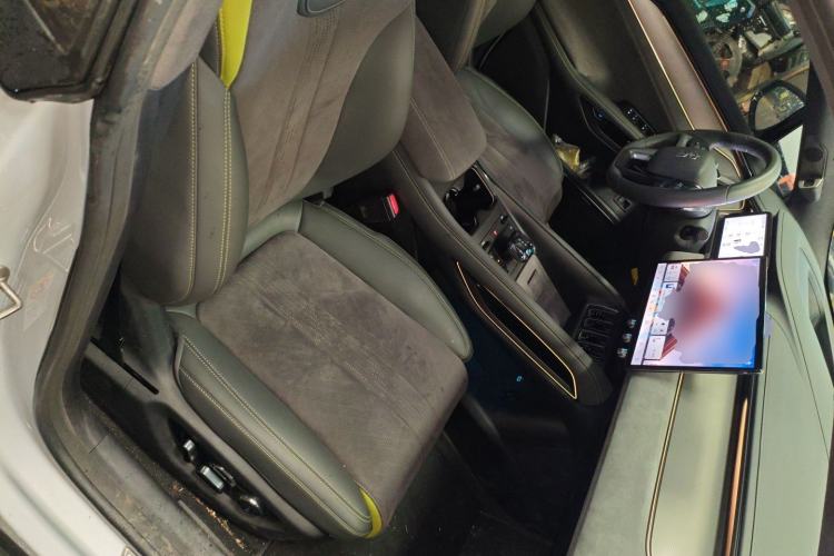 Used BYD Song L EV 2025 Intelligent Driving Version 602 km Range LiDAR-equipped All-Wheel-Drive Type