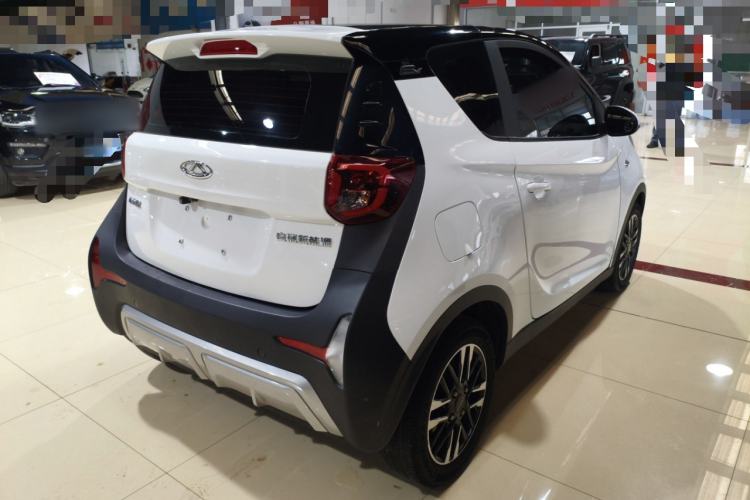 Used Chery Little Ant 2022 Sweet Pink Edition Half-Sugar Version Lithium Iron Phosphate 29.2 kWh 30 kW 301 km