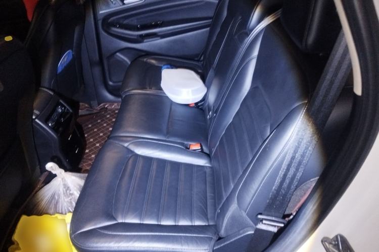 Used Ford Edge 2016 EcoBoost 245 Two-Wheel-Drive Titanium 7-Seater