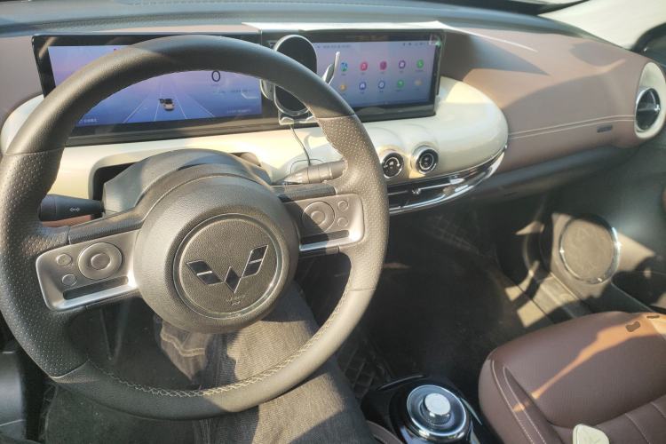 Used Wuling Bingo 2023 333 km Lingxi Connected+ Version

