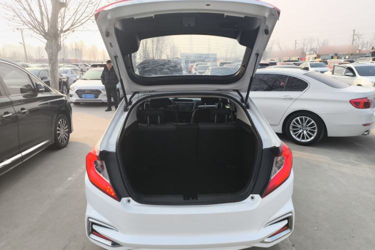 Used Honda Gienia 2017 1.5L CVT Classic Edition
