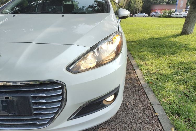 Used Peugeot 308 2014 Enjoy Edition Classic 1.6L Manual YouShang Model
