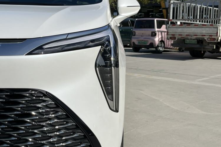 Used Buick Century 2023 2.0T Six-Seater Yinshi Edition