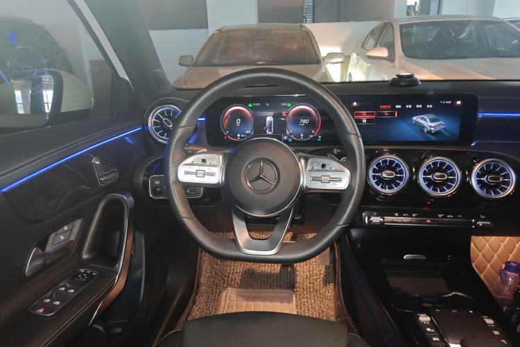 Used Mercedes-Benz A-Class 2021 A 200 L Sport Sedan Fashion Model