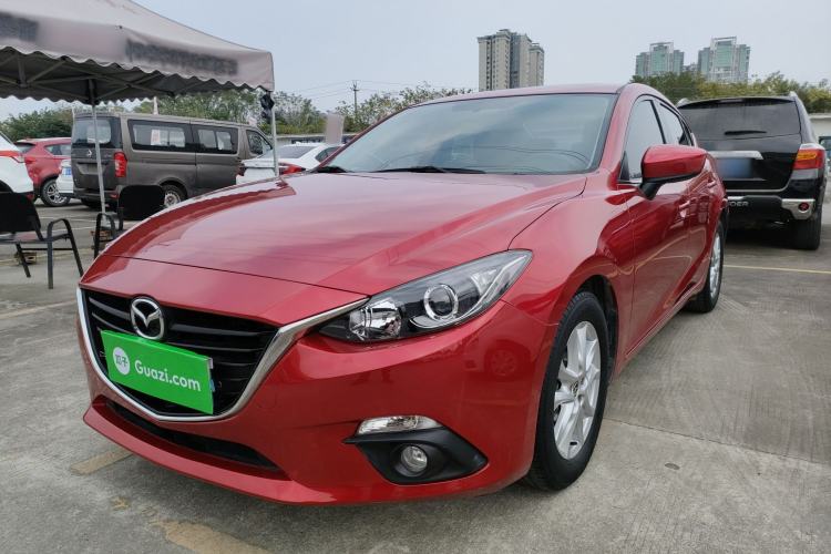 Used Mazda Mazda 3 Axela 2016 Sedan 1.5L Automatic Luxury Model
