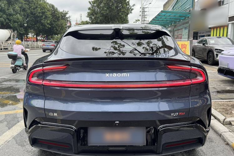 Used  YU7 2025 Ultra-Long Range High-Performance All-Wheel-Drive Max Edition
