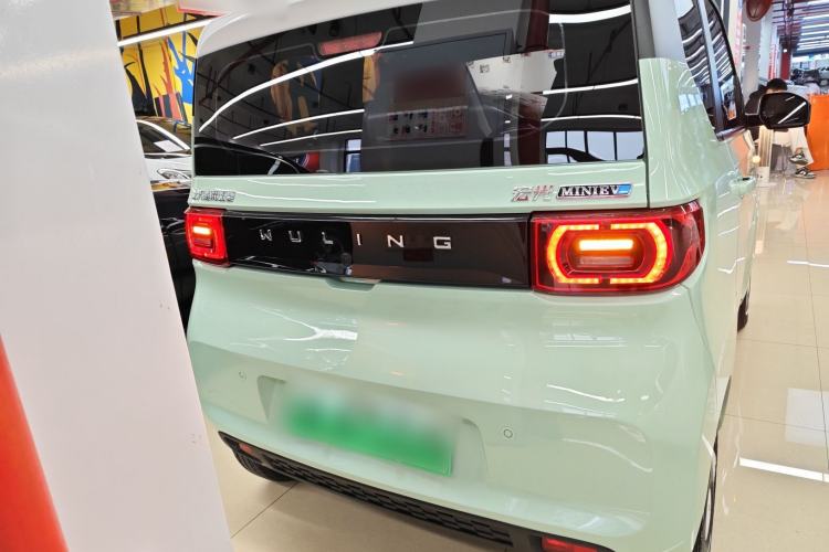 Used Wuling Hongguang MINIEV 2022 Macaron Premium Model – Lithium Iron Phosphate
