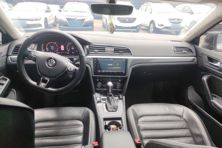 Used Volkswagen Lamando 2019 280TSI DSG Luxury Edition China VI Standard