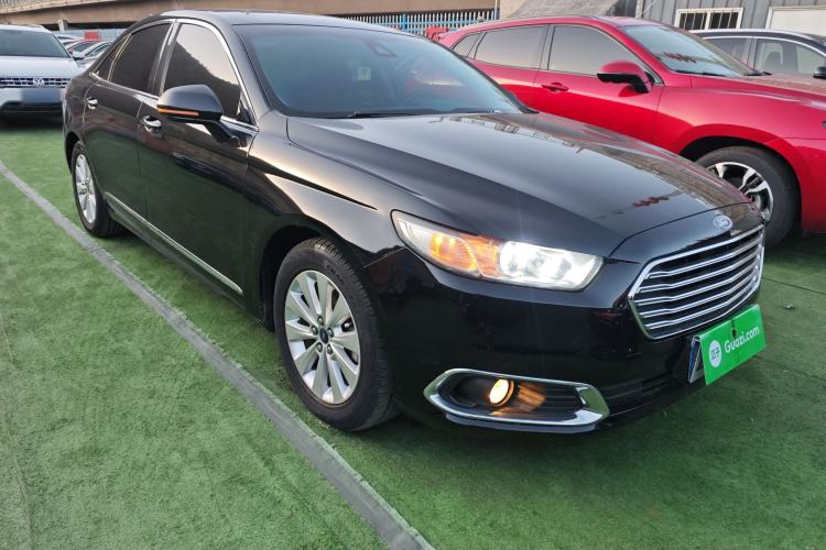Used Ford Taurus 2016 EcoBoost 180 Luxury Model
