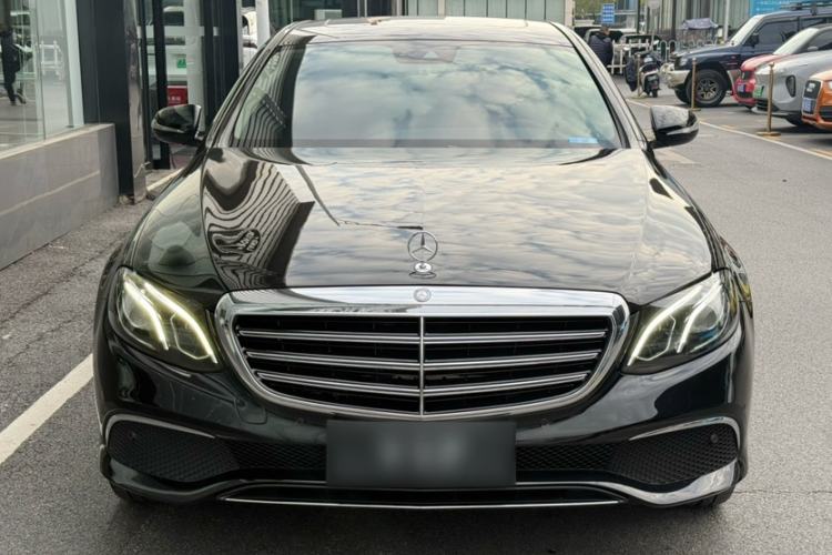 Used Mercedes-Benz E-Class 2016 E 200 L
