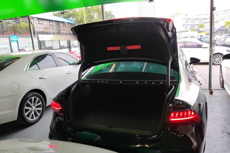 Used Audi A7L 2022 45 TFSI S-line Dream-Building Crystal Flow Package