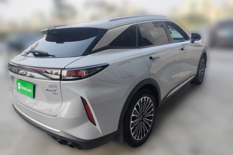 Used  Stellar 2023 400T Four-Wheel Drive Enjoying the Flying Fish Edition
