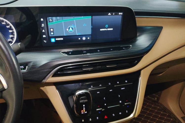 Used Buick GL8 2021 ES Land Cruiser 653T Flagship Model
