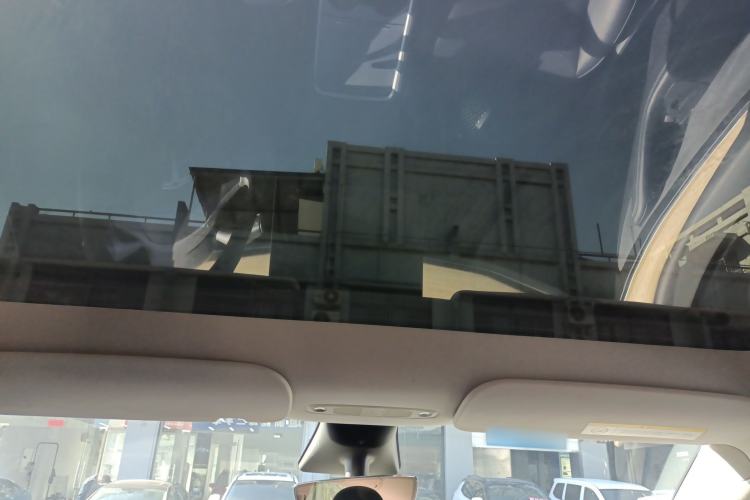 Used Tesla Model Y 2023 High-Performance All-Wheel-Drive Version