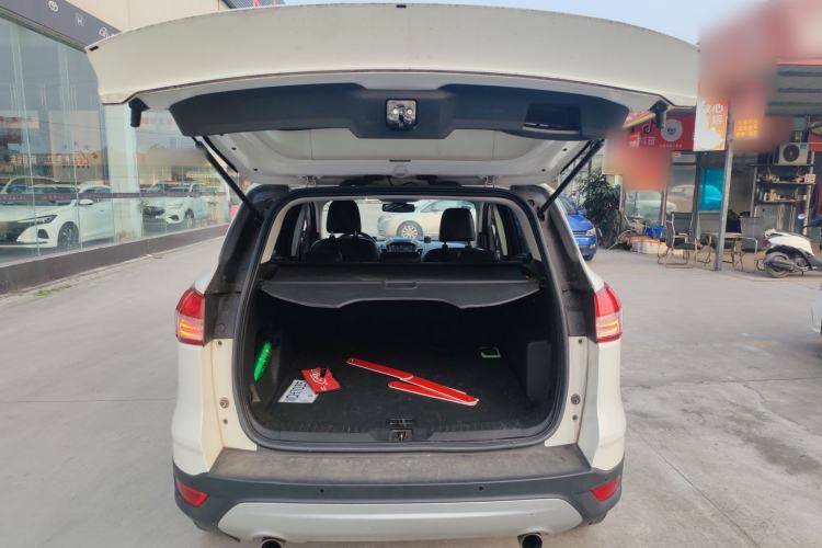 Used Ford Kuga 2013 1.6L GTDi Two-Wheel-Drive Trend Model
