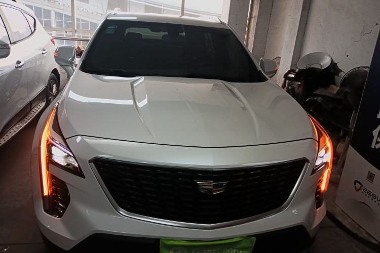 Used Cadillac XT4 2018 28T Two-Wheel Drive Leading Version
