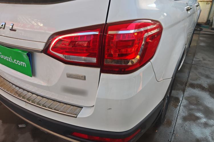 Used Haval H6 2015 Sport Edition 1.5T Automatic Two-Wheel Drive Luxury Model
