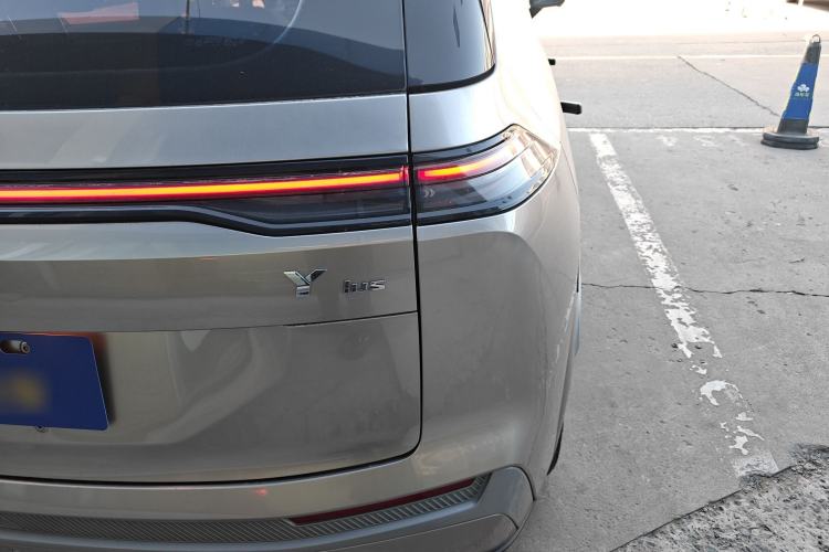 Used AION Y 2023 Plus 510 Smart Edition