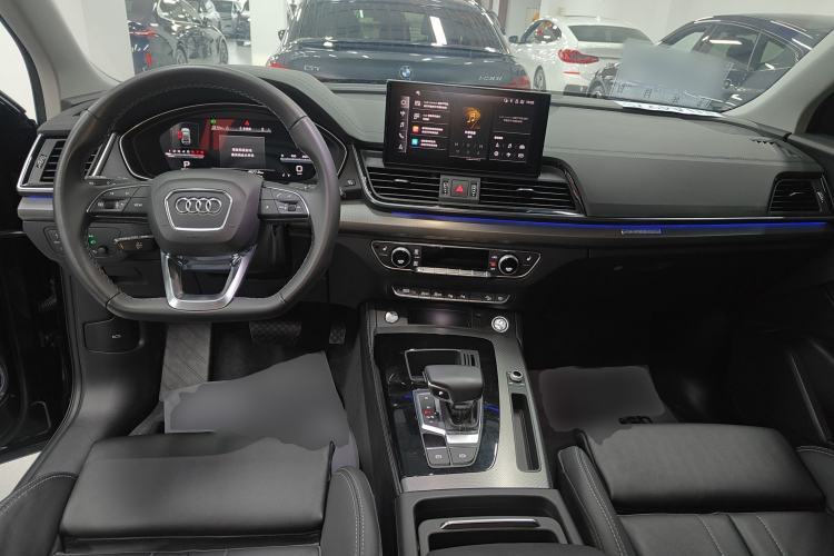 Used Audi Q5L 2022 40T Luxury Dynamic Model