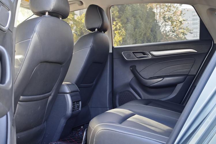 Used Roewe i6 2018 20T Automatic Internet ZhiZun Edition