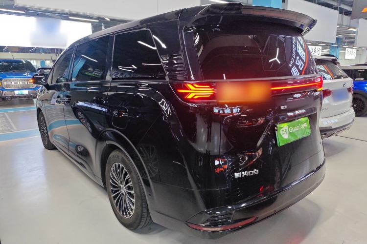 Used Denza D9 2022 DM-i 970 Four-Wheel Drive Flagship Model