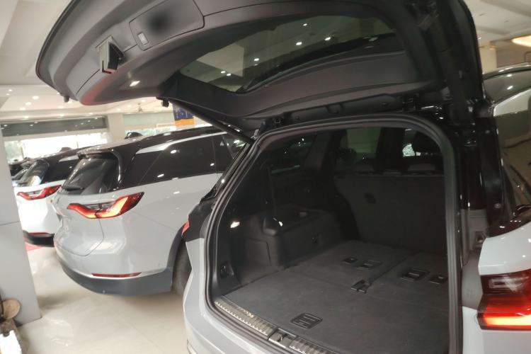 Used Nio ES8 2020 580 km Range 7-Seater Version