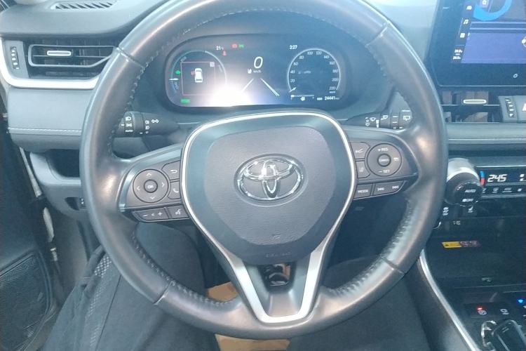 Used Toyota RAV4 2023 Dual-Engine 2.5L E-CVT Two-Wheel Drive Elite Plus Edition
