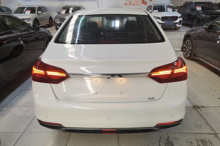 Used Geely Auto Emgrand 2019 Leading Edition 1.5L CVT Upward-Connected Model China VI Standard