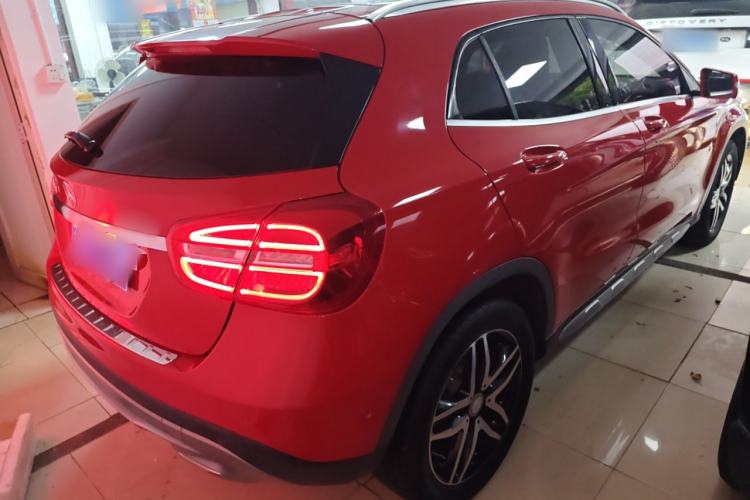 Used Mercedes-Benz GLA 2016 GLA 220 4MATIC Fashion Edition
