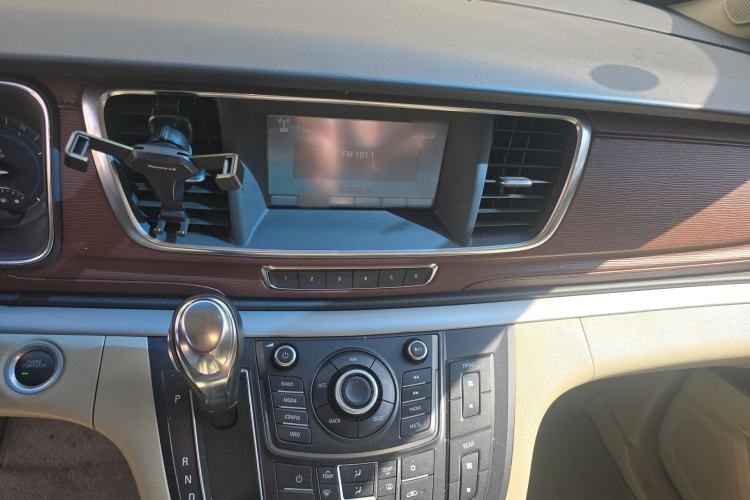 Used Buick GL8 2014 2.4L LT Luxury Business Executive Edition
