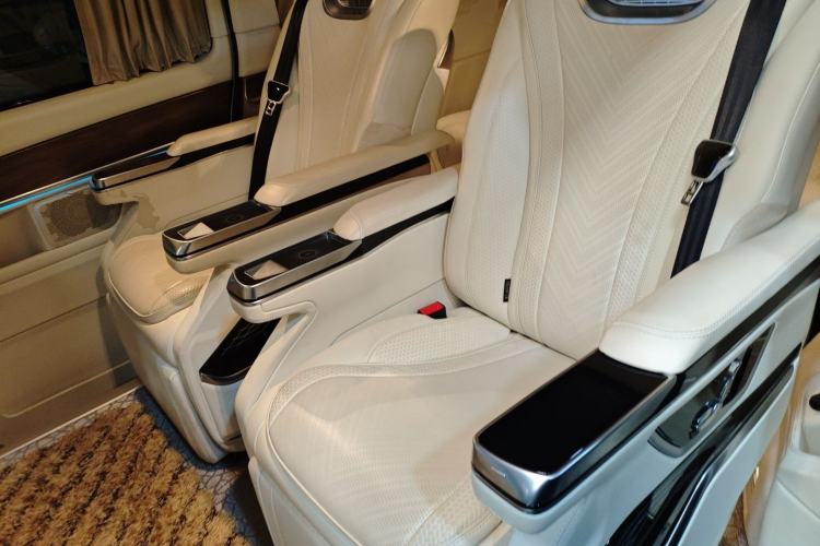 Used Mercedes-Benz V-Class 2021 V 260 L Long Wheelbase Prestige Edition
