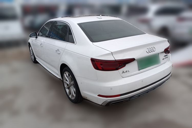 Used Audi A4L 2019 40 TFSI Fashion Edition China VI Emission Standard
