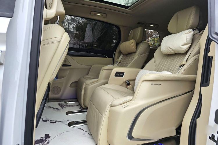 Used Buick GL8 2023 ES Lu Zun Luxury Model
