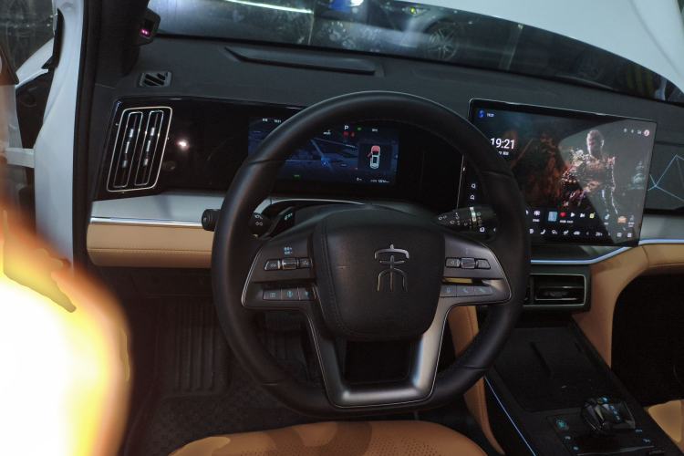 Used BYD Song L DM-i 2025 Intelligent Driving Version 160 km Beyond-Range Type