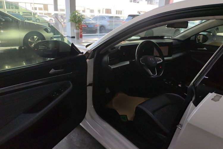 Used Volkswagen Lamando 2022 Lingdu L 280TSI DSG Spicy Edition
