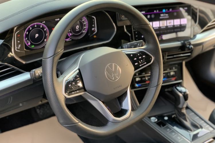 Used Volkswagen Passat 2023 Restyled 330TSI Starry Luxury Edition
