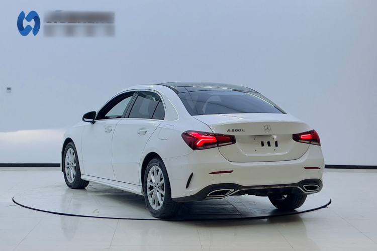 Used Mercedes-Benz A-Class 2021 A 200 L Sport Sedan Fashion Model
