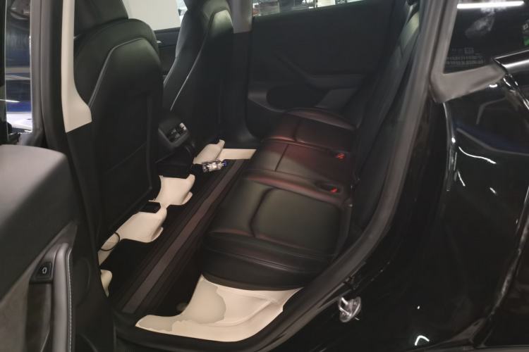 Used Tesla Model Y 2022 Rear-Wheel-Drive Version
