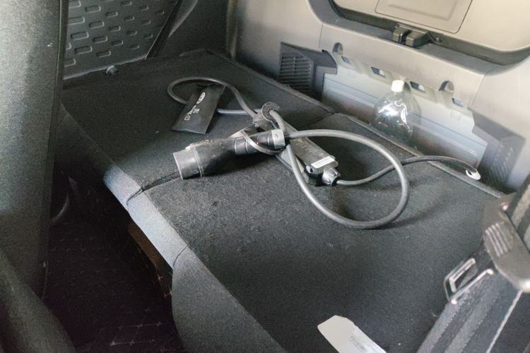 Used Chery QQ Ice Cream 2022 170km Sundae Phosphate Lithium-Ion
